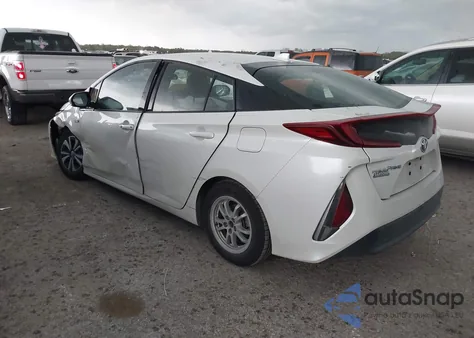 2018 Toyota Prius Prime Premium из США, поврежденный, VIN JTDKARFP0J3084142